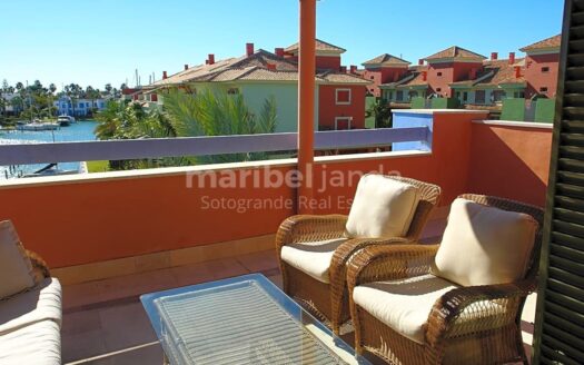 Apartamento en venta en La Marina de Sotogrande