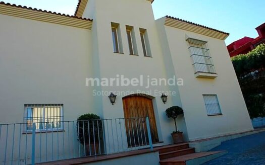 Villa en venta en Sotogrande Alto