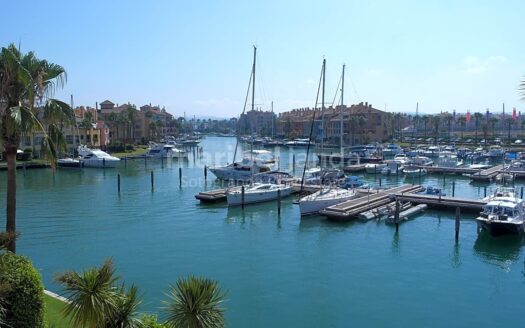 Apartamento en La Marina de Sotogrande